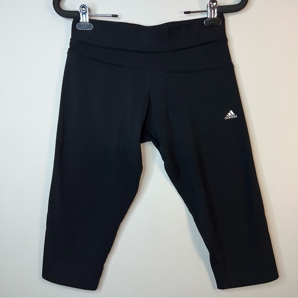 Adidas Clima 365 Black Capris - Picture 3 of 11